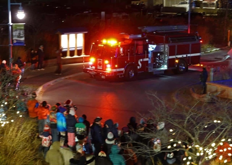Jingle Bells Group 2023 Firetruck w Santa